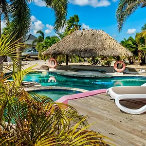 5 Bonaire Playa